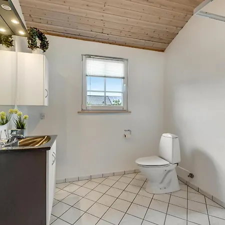 Holiday home Pet Friendly In With Kitchen